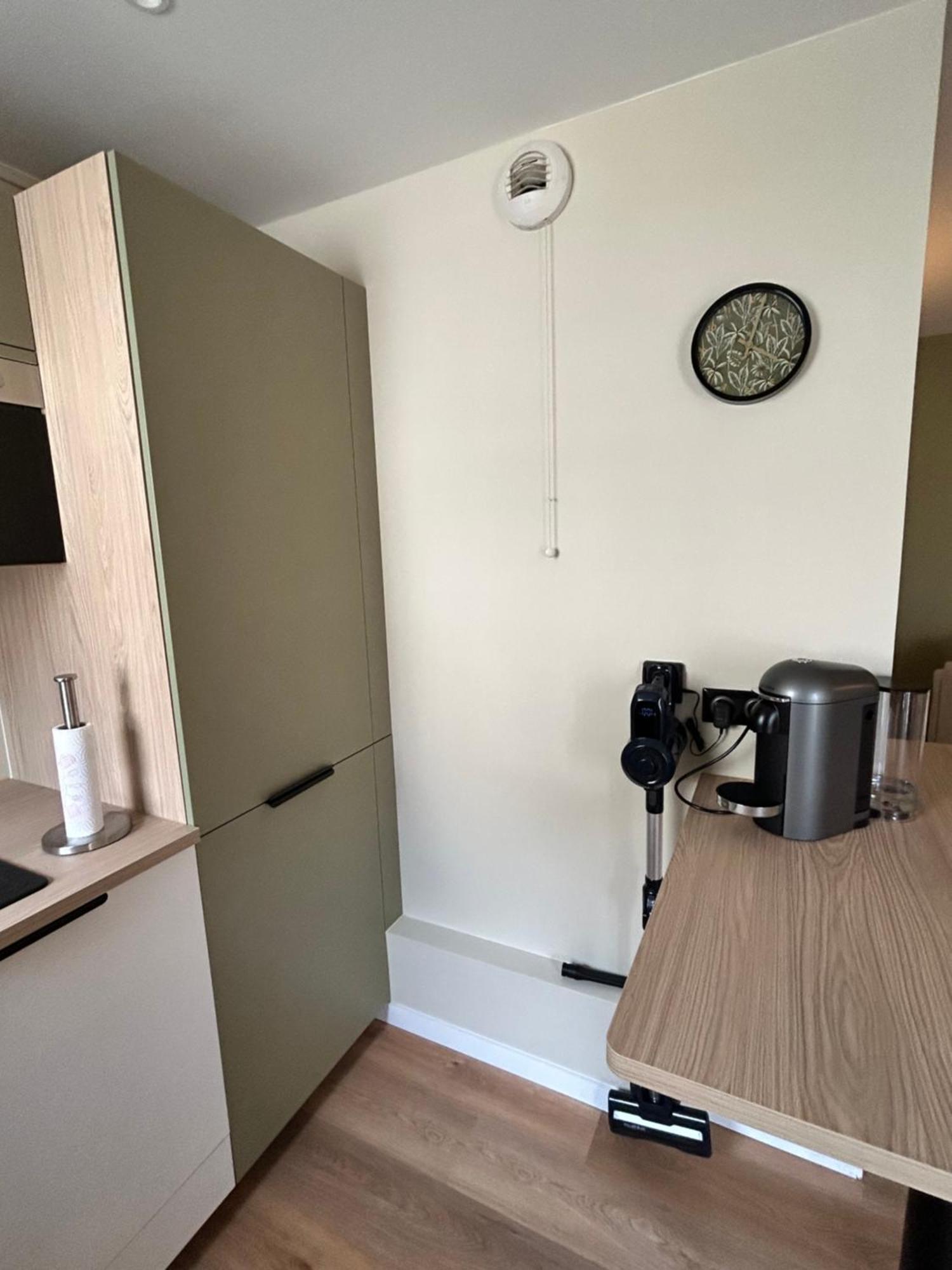 Sweet And Comfy In Hyper City Center With Netflix, Prime And Disney Plus Included ノワジー＝ル＝グラン エクステリア 写真